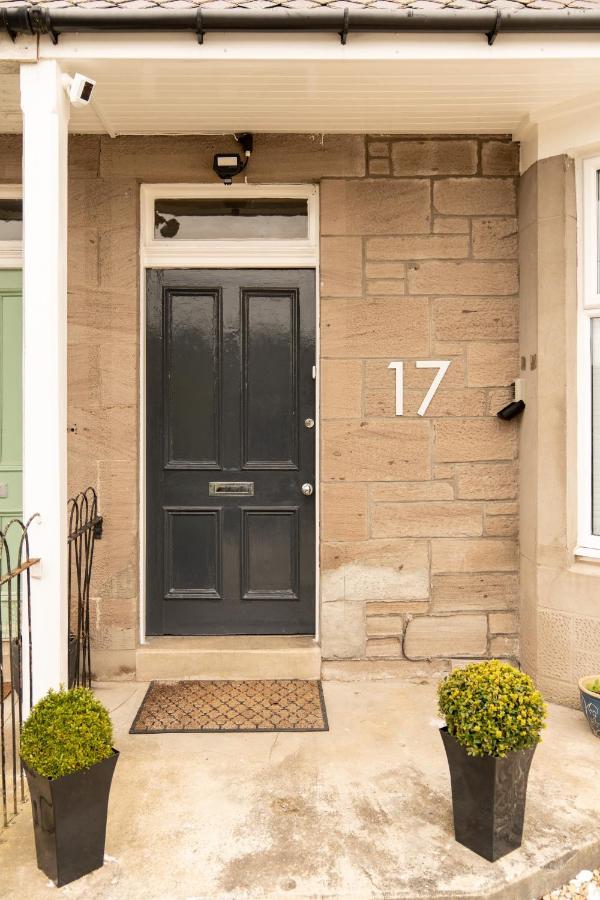 4 Private Bedroom House With 3 Parking Spaces Free Perth Exterior photo