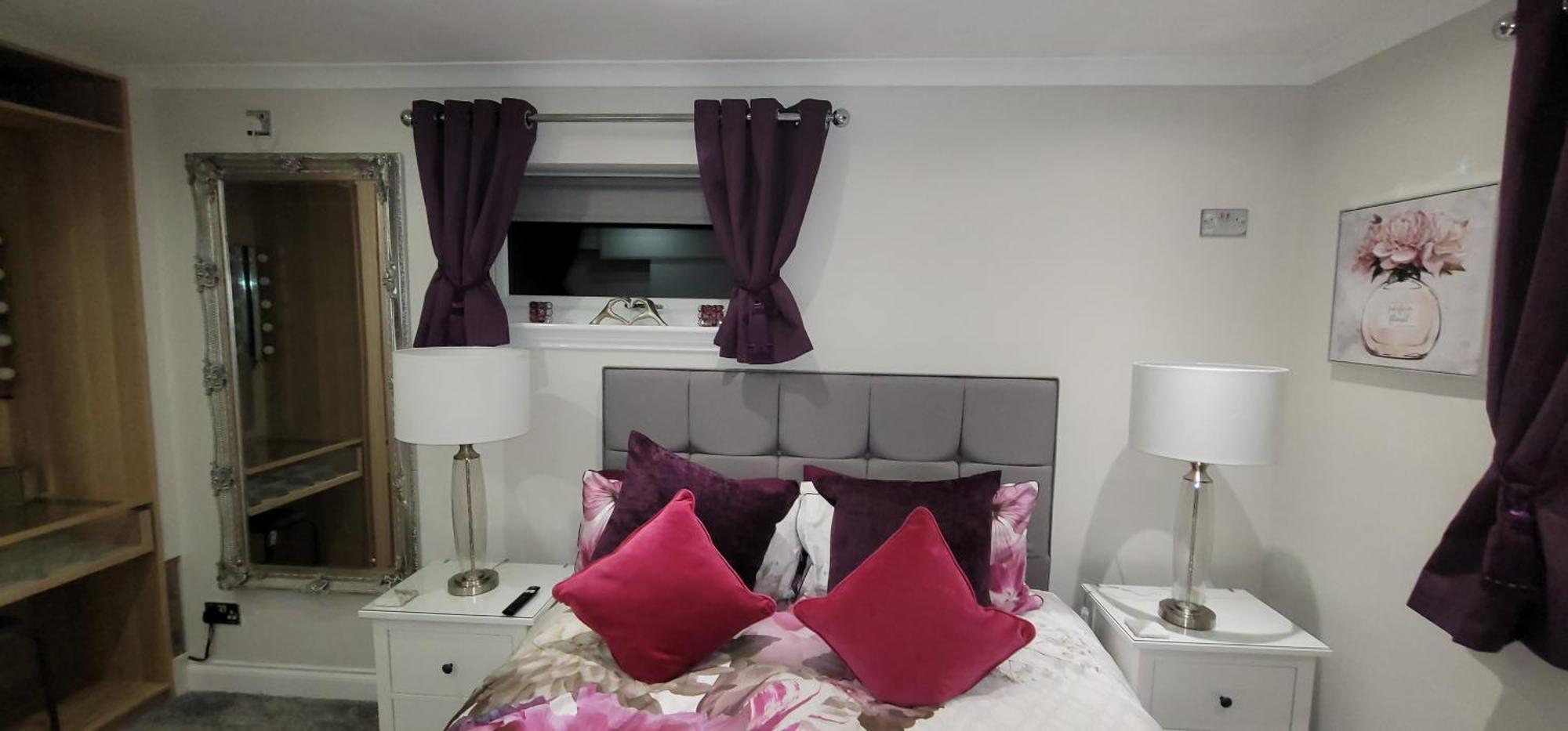4 Private Bedroom House With 3 Parking Spaces Free Perth Exterior photo
